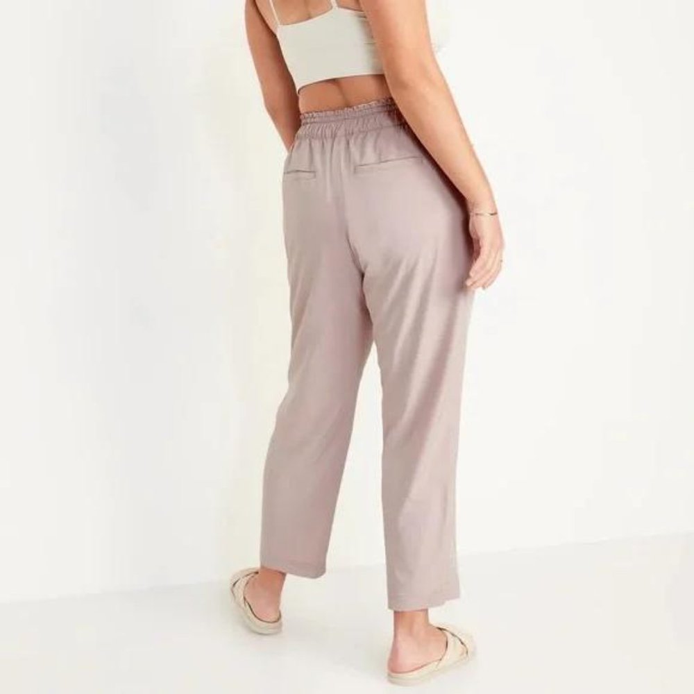 Old Navy High-Waisted StretchTech Cropped Tapered Pants for Women New - Picture 2 of 2